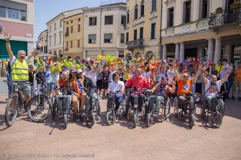Foto di gruppo partecipanti partecipanti progetto passato